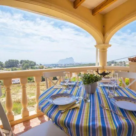 Sleeps 10 Pool Villa *